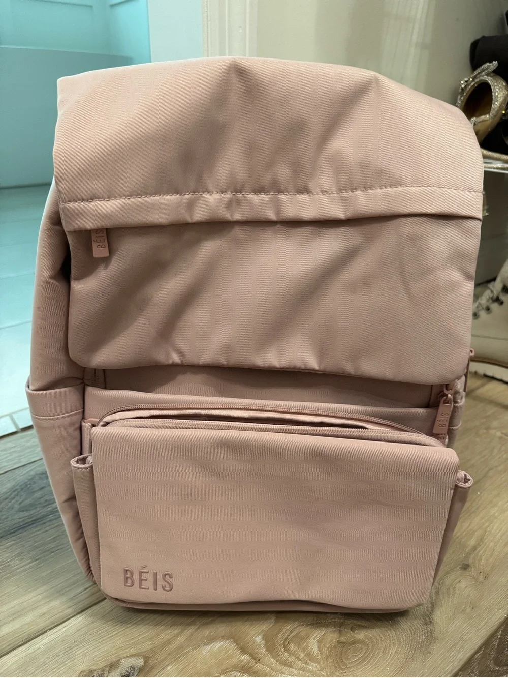 BEIS atlas pink